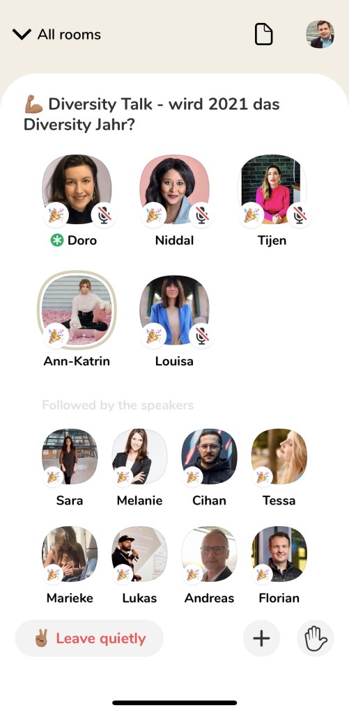 Screenshot aus dem Clubhouse mit Staatsministerin Doro Bär